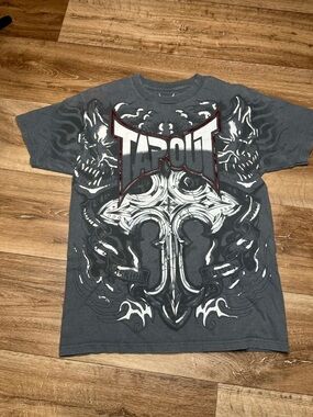 Y2K Tapout Spellout Tribal Grunge Black Graphic T Shirt Mens M Streetwear